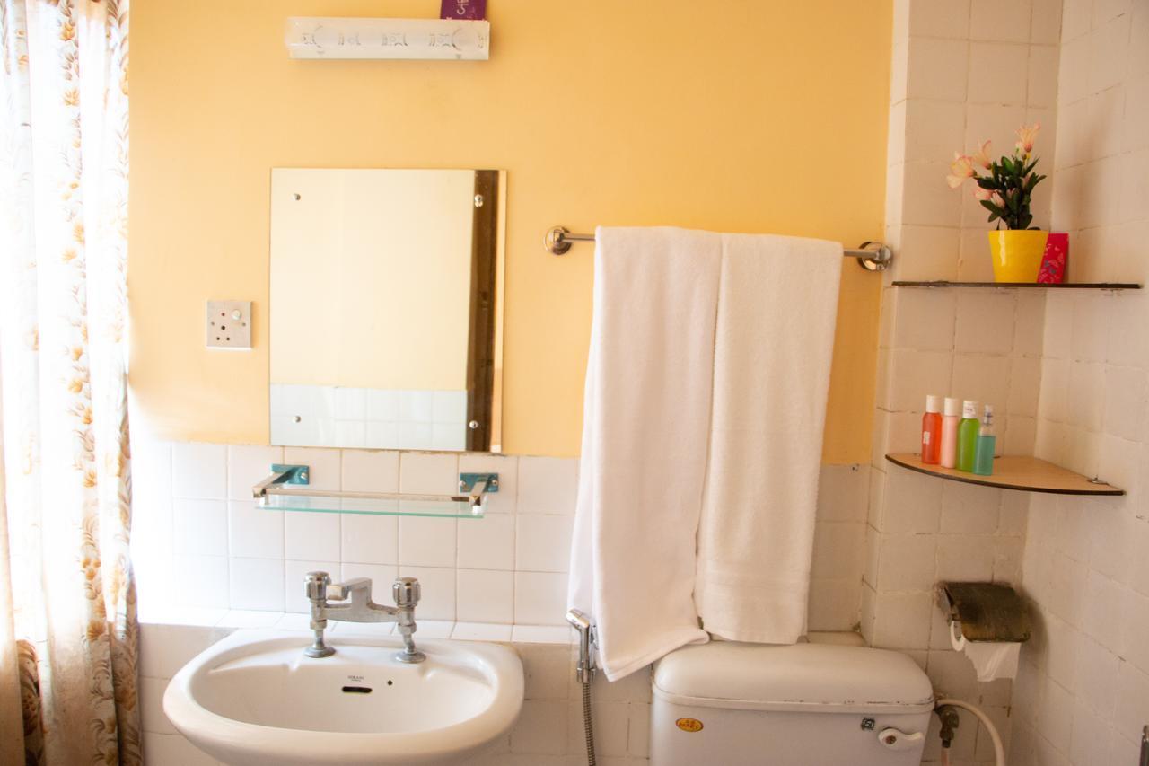 Hotel Lapha Kathmandu Luaran gambar